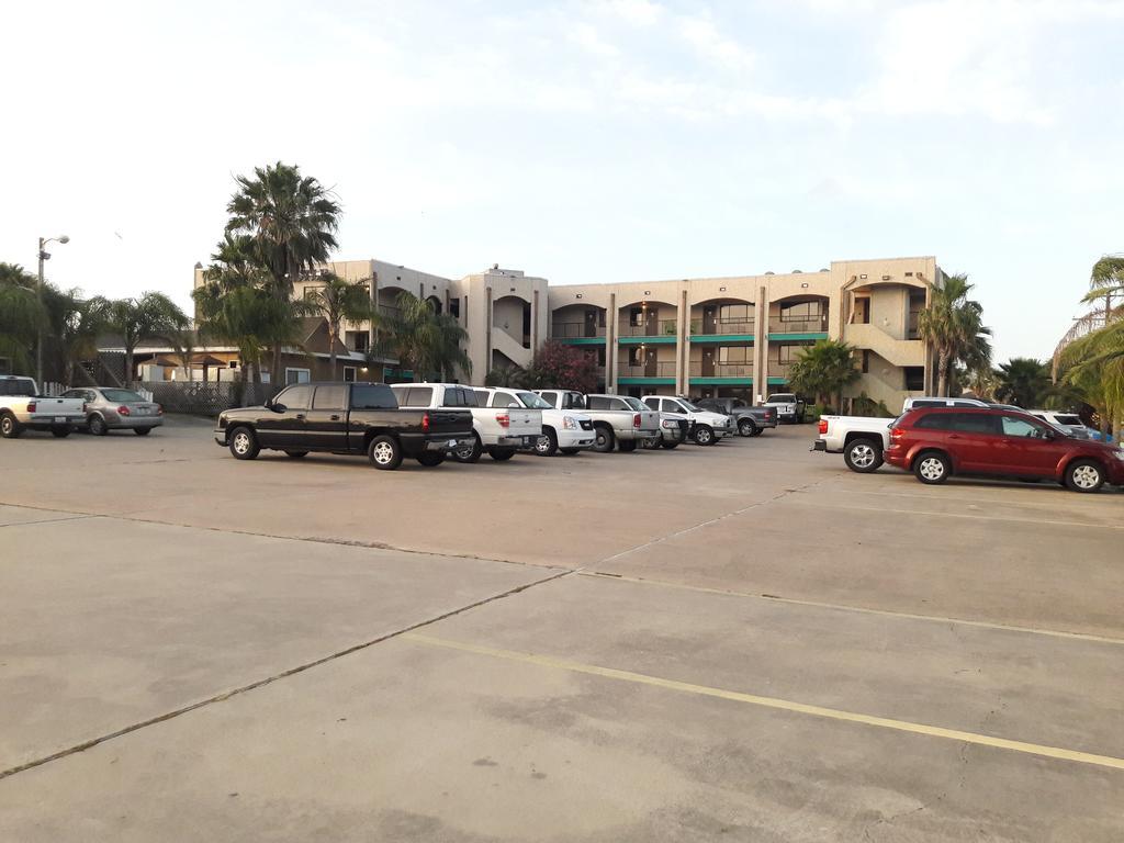 Hunt'S Castle Hotel Рокпорт Екстериор снимка